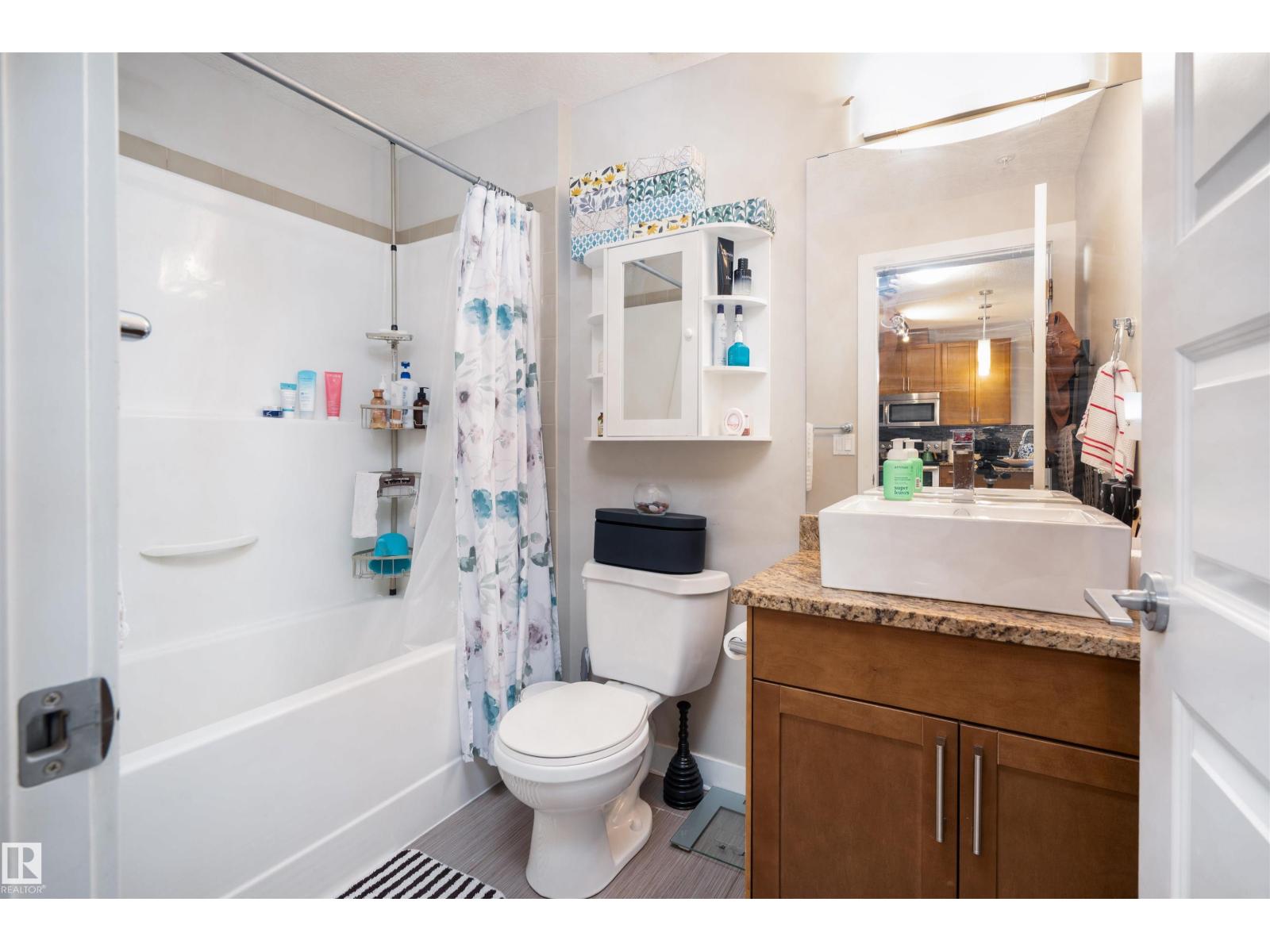 #610 5151 Windermere Bv Sw Property Photo 16