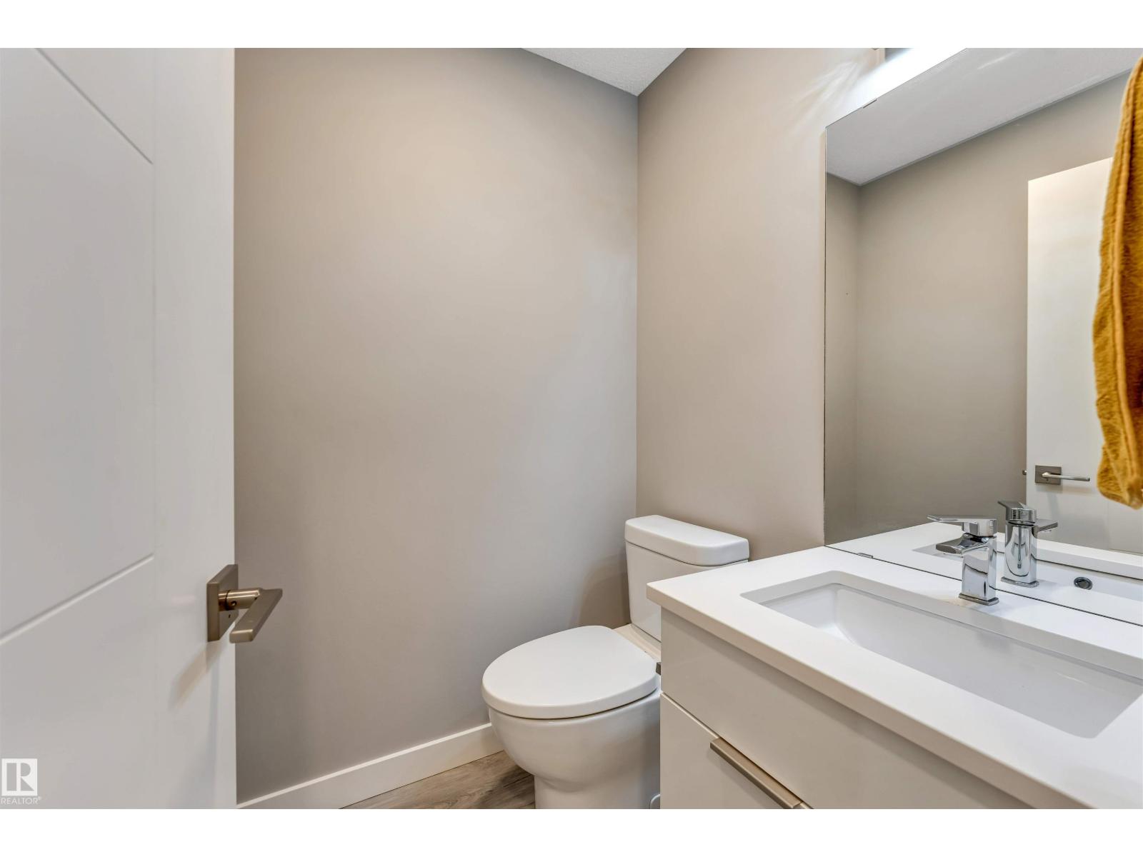 17513 65 St Nw Property Photo 9