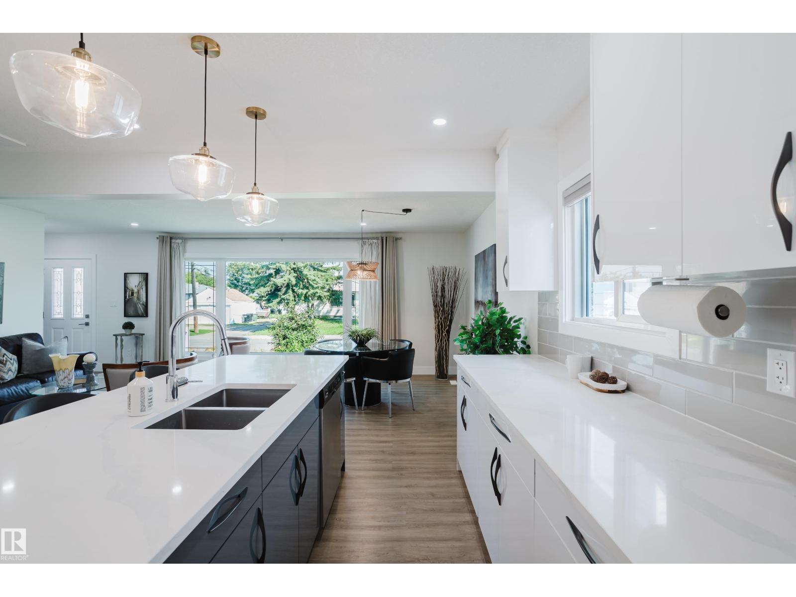 11455 111a Av Nw Property Photo 16
