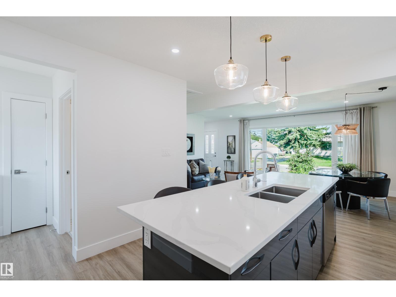 11455 111a Av Nw Property Photo 28