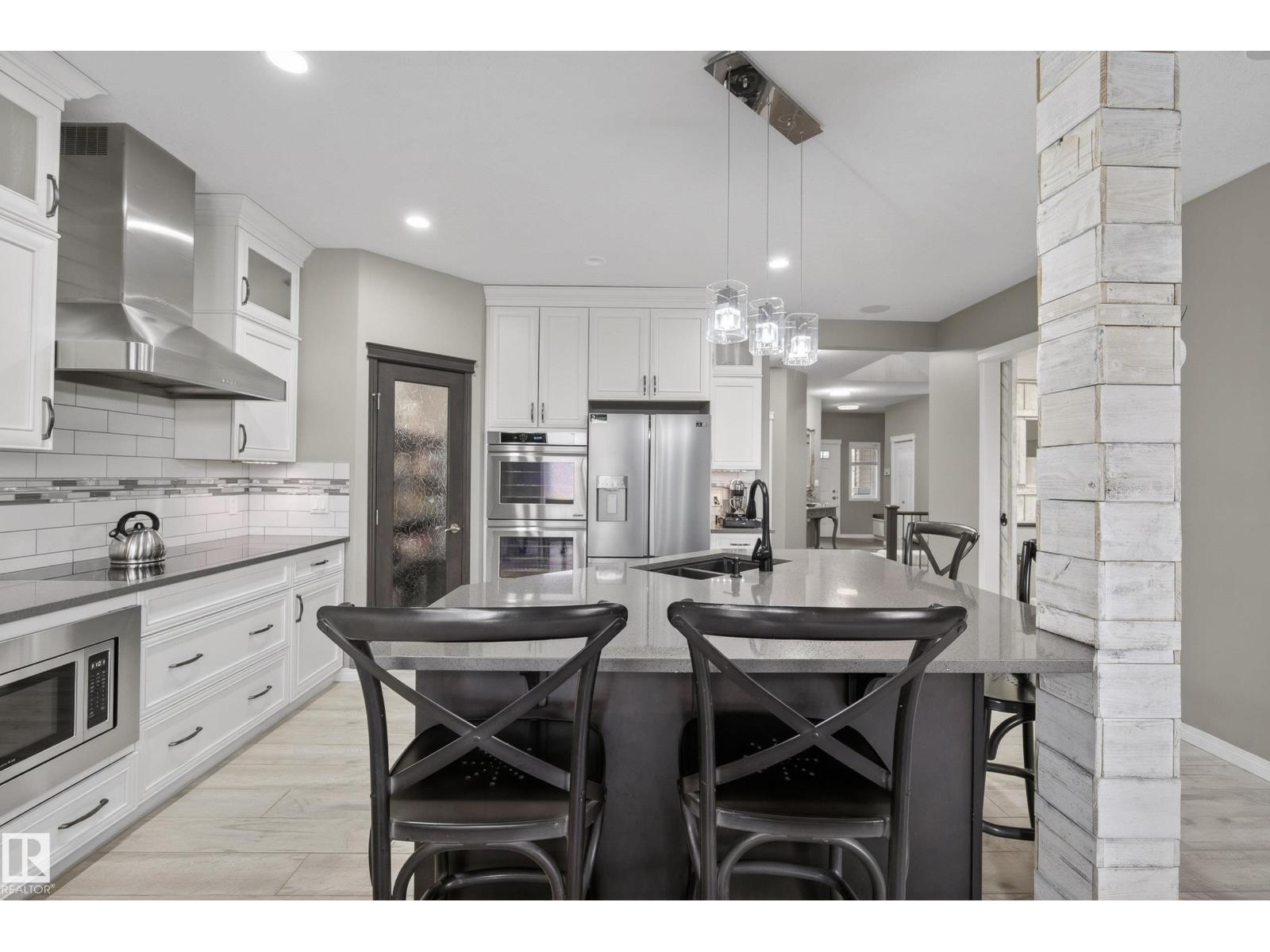 2110 53 St Sw Property Photo 11