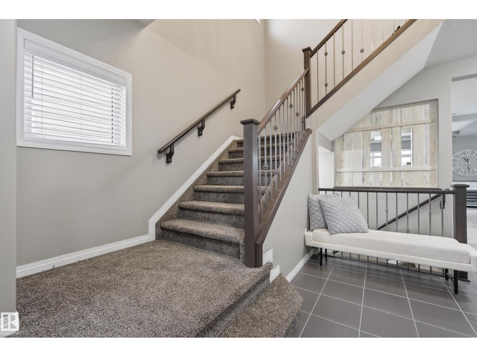 2110 53 St Sw Property Photo 24