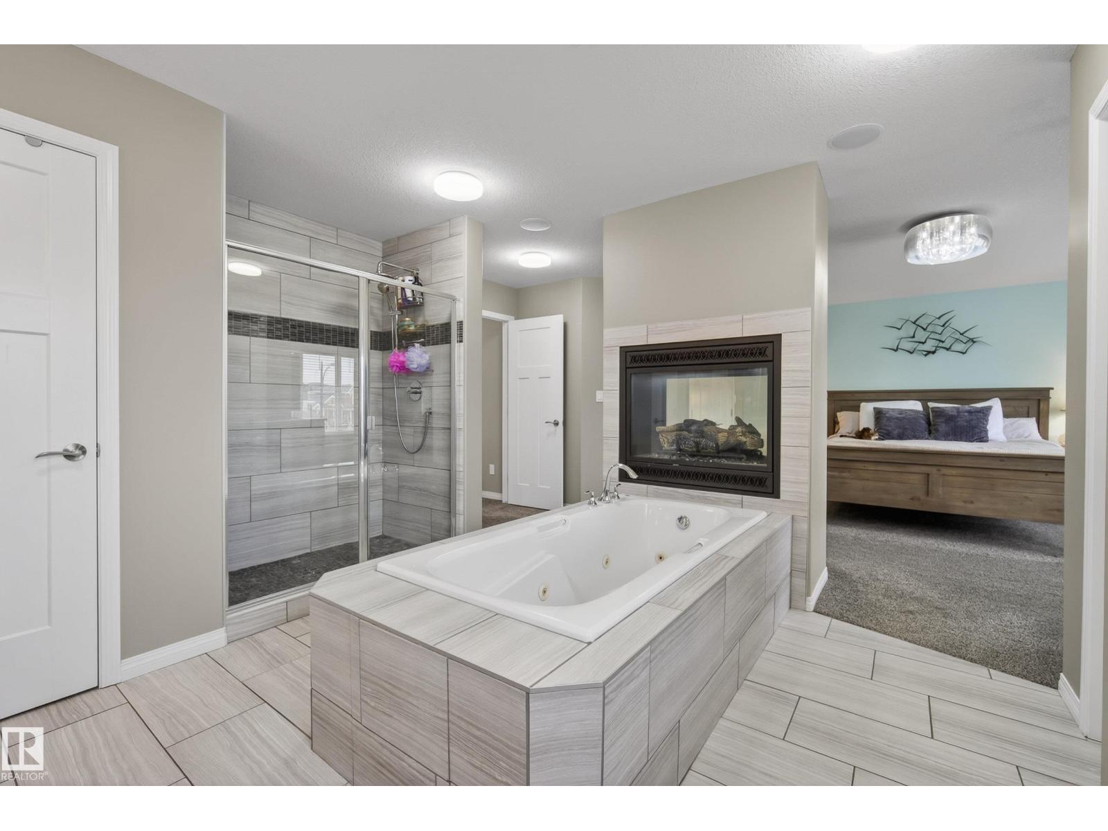 2110 53 St Sw Property Photo 33