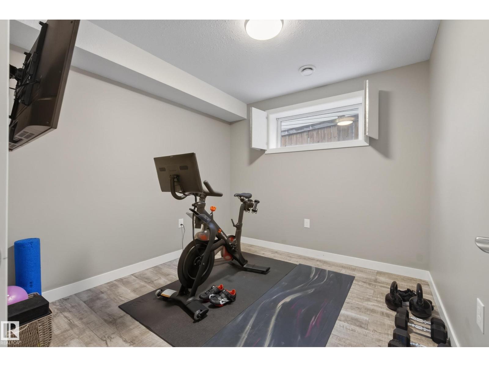 2110 53 St Sw Property Photo 48