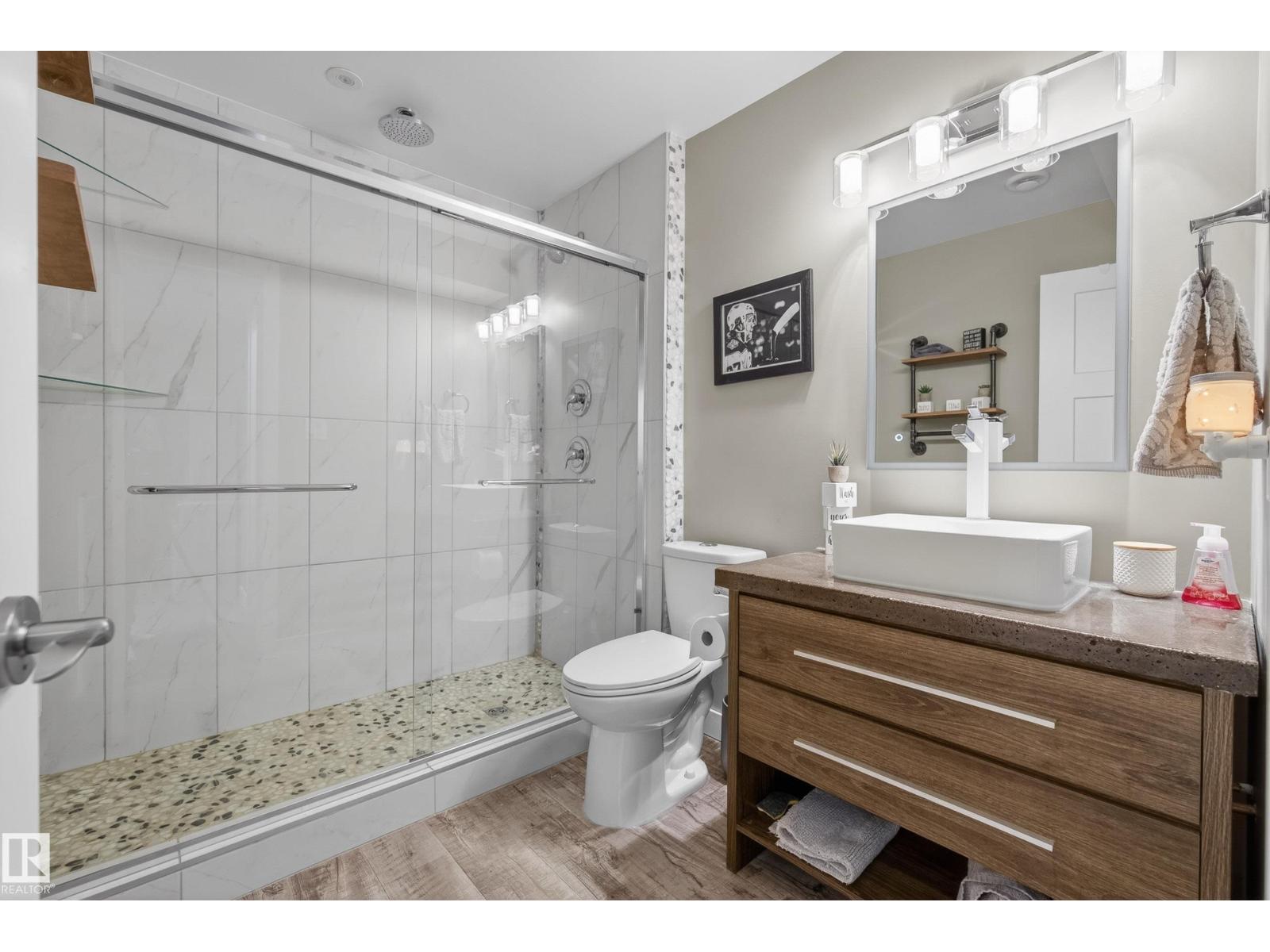 2110 53 St Sw Property Photo 49
