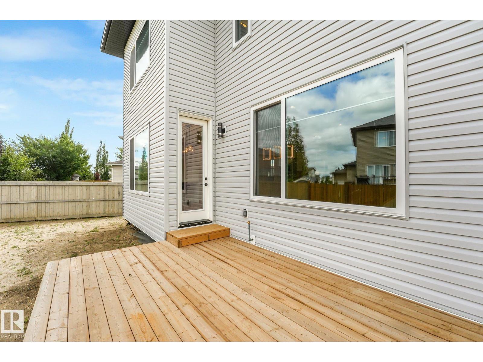 16 Middleton Cl Property Photo 68