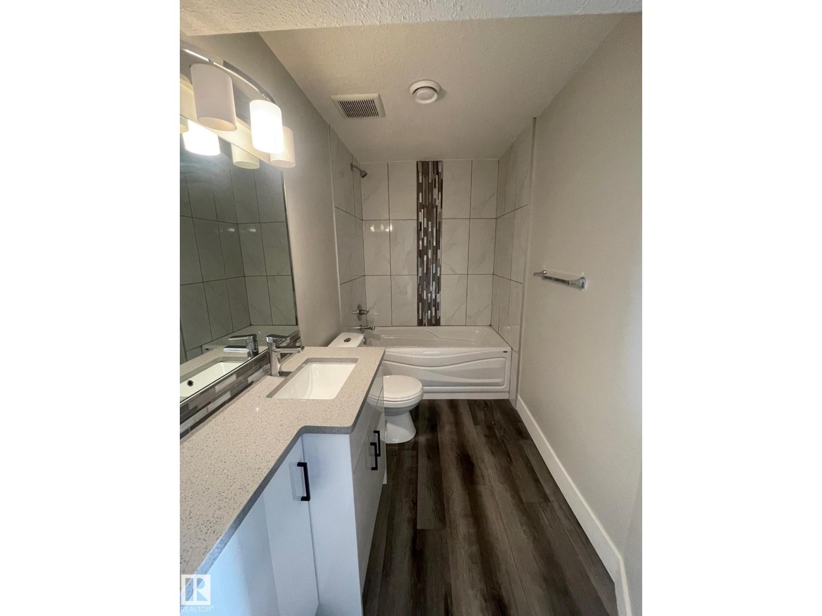 7604 7606 75 St Nw Property Photo 27