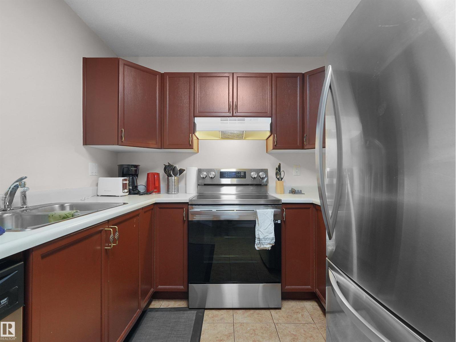 #228 15499 Castle Downs Rd Nw Property Photo 27