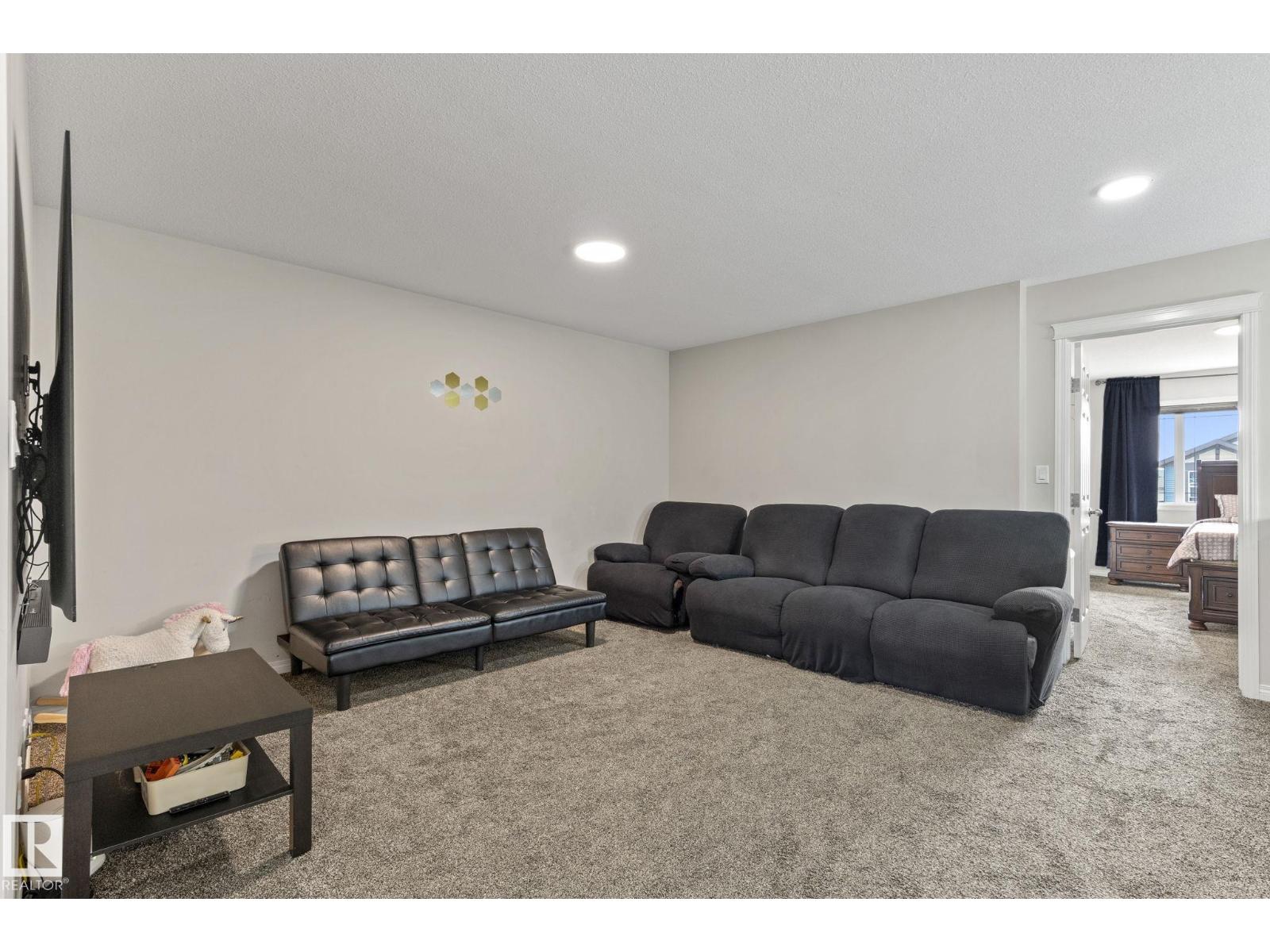 2131 51 Sw Sw Property Photo 24