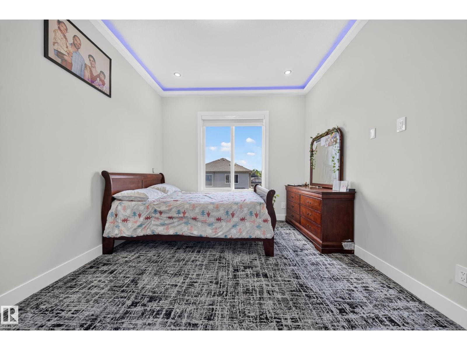 4017 47 Av Property Photo 46