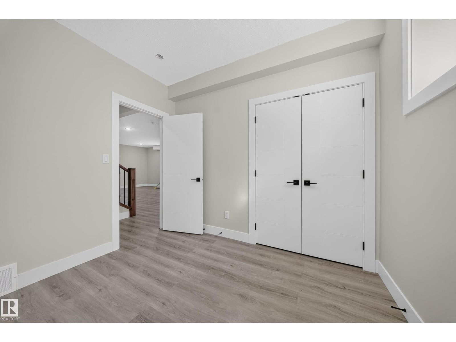 4017 47 Av Property Photo 68
