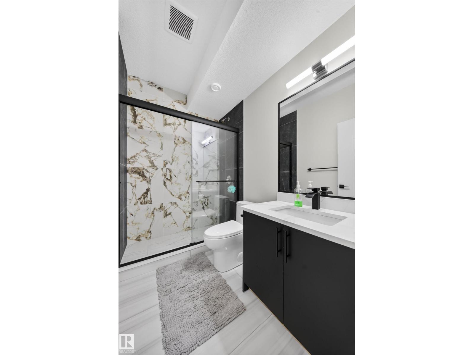 4017 47 Av Property Photo 70