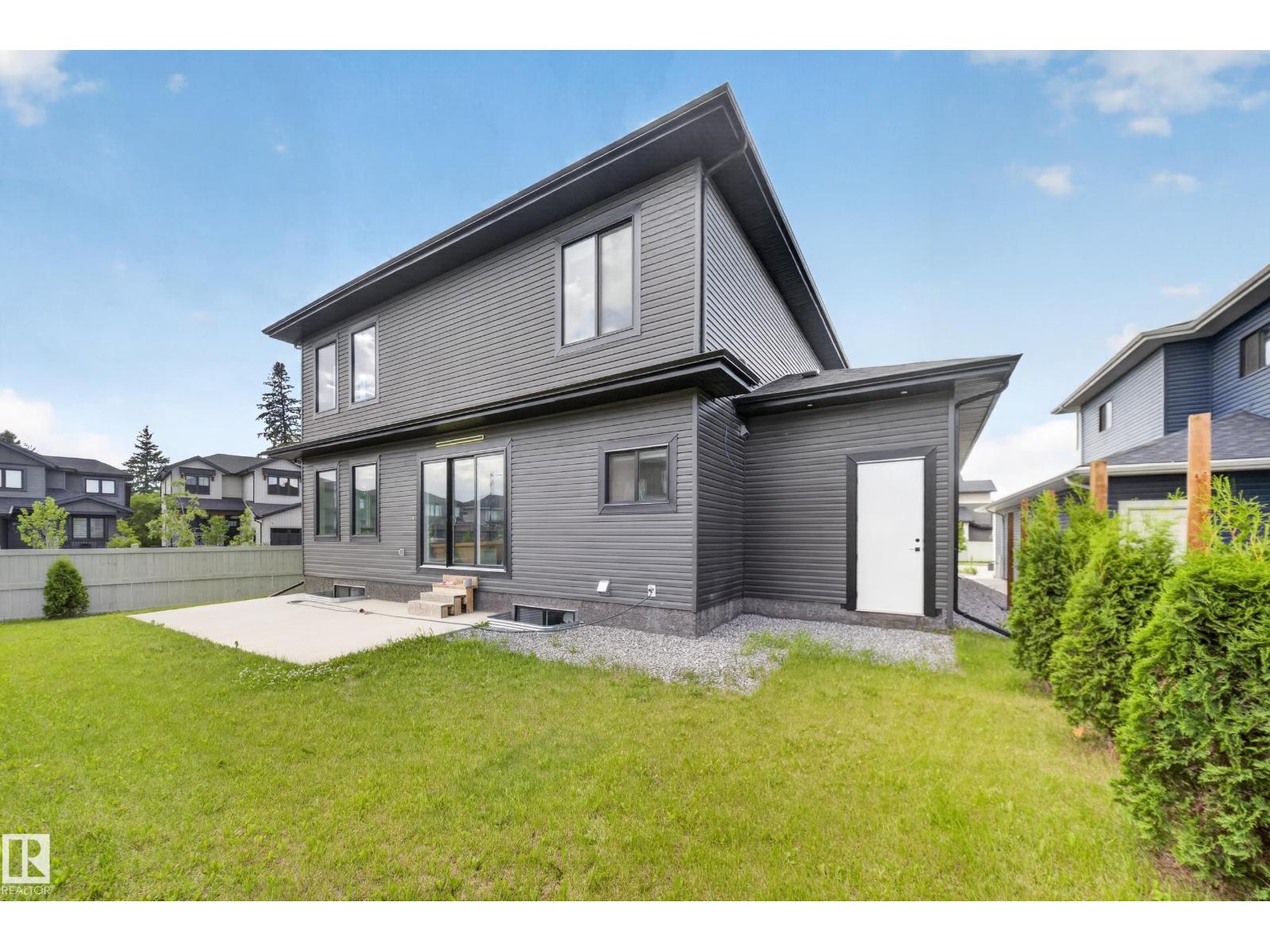 4017 47 Av Property Photo 73