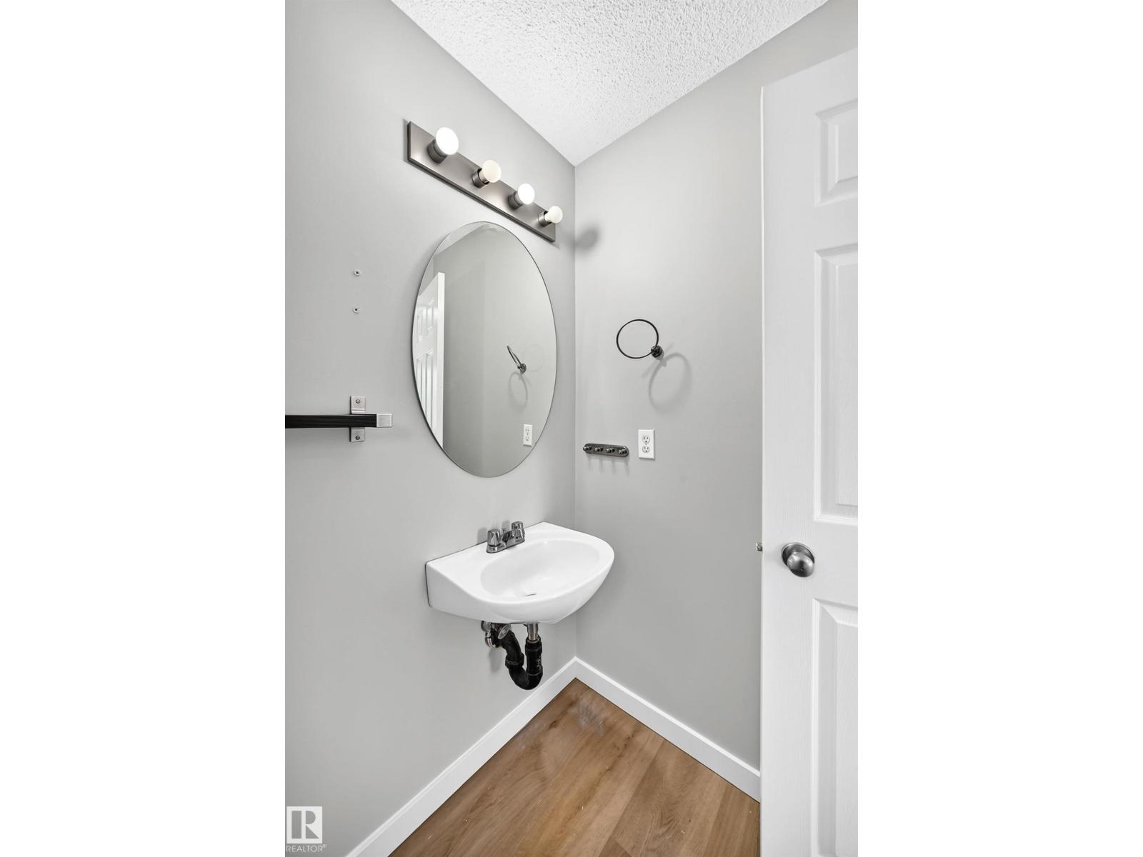 203 84 St Sw Property Photo 17
