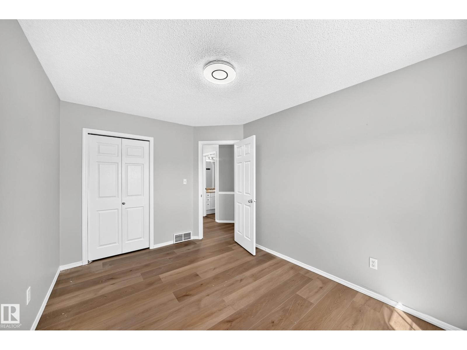 203 84 St Sw Property Photo 31