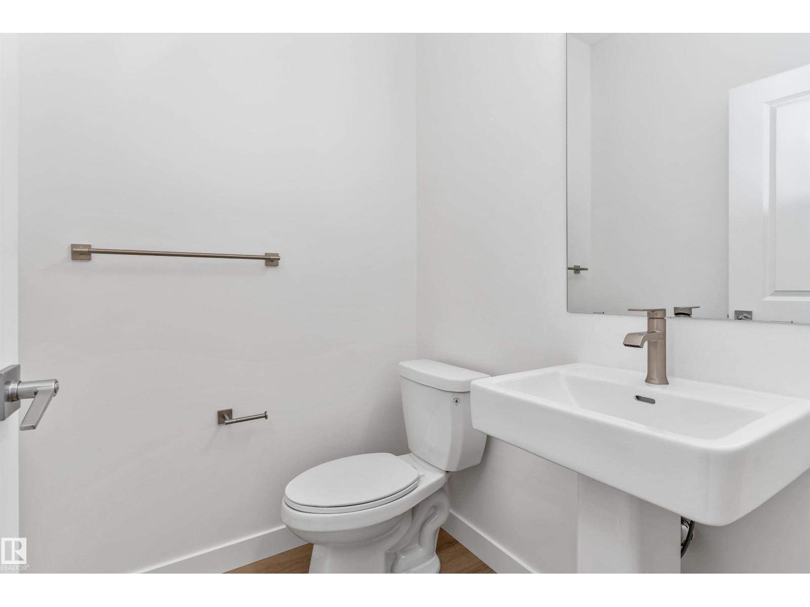 2728 194 St Nw Property Photo 4