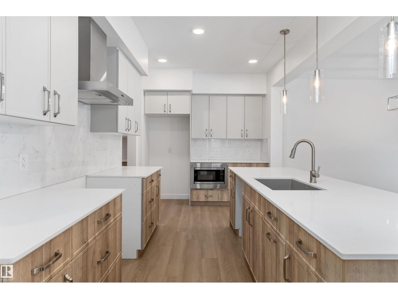 2728 194 St Nw Property Photo 13