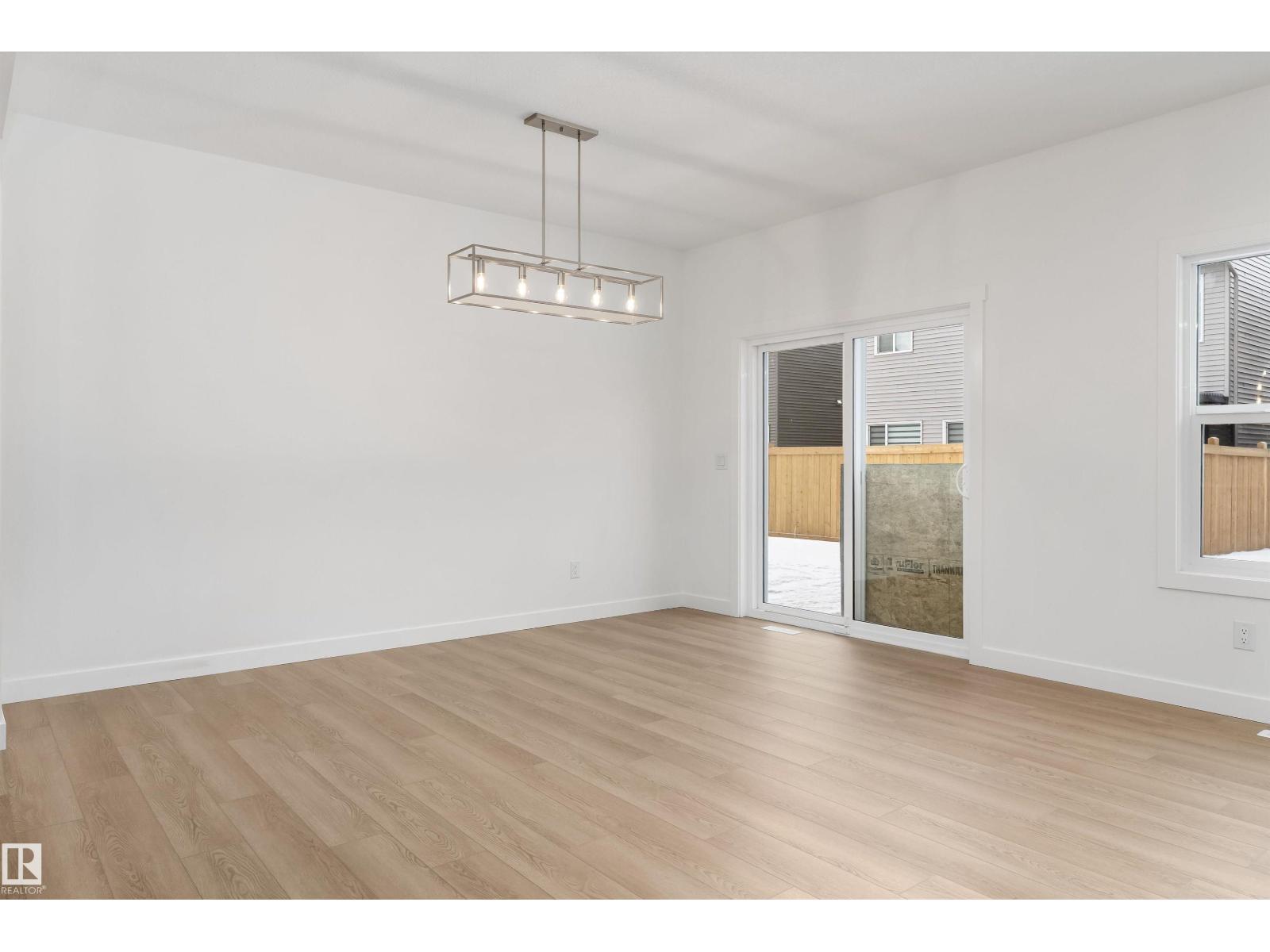 2728 194 St Nw Property Photo 15