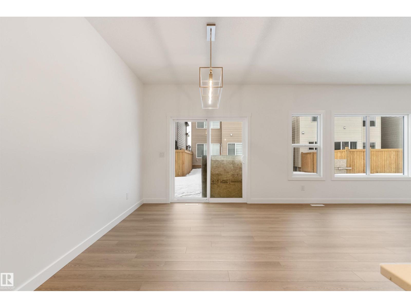 2728 194 St Nw Property Photo 19
