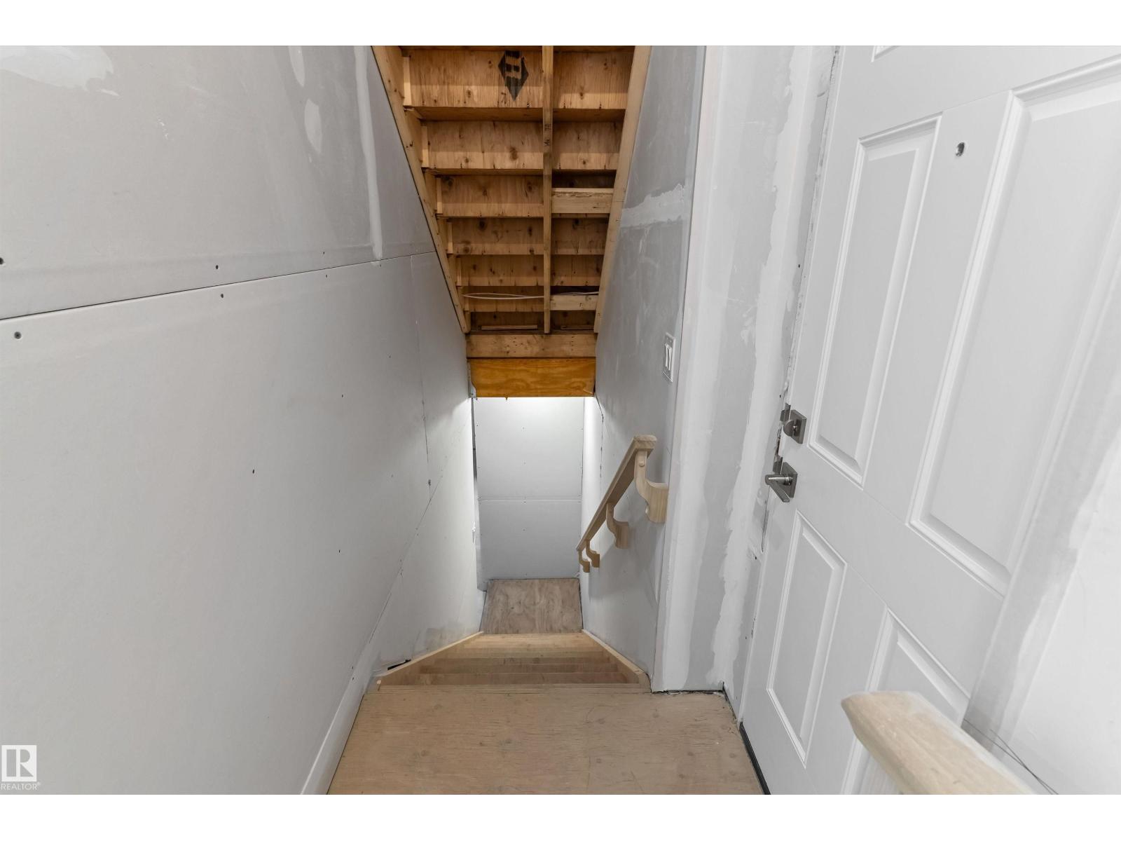 2728 194 St Nw Property Photo 43