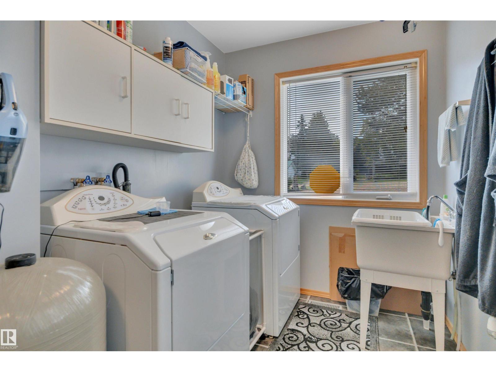 76 Buskmose Drive Property Photo 23