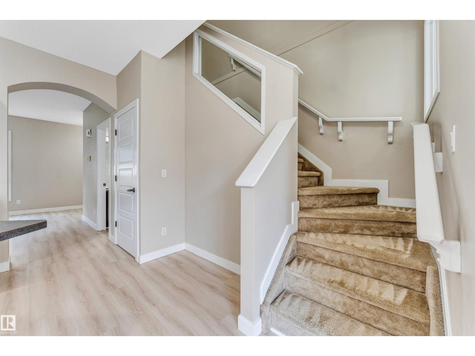 #27 13825 155 Av Nw Property Photo 18