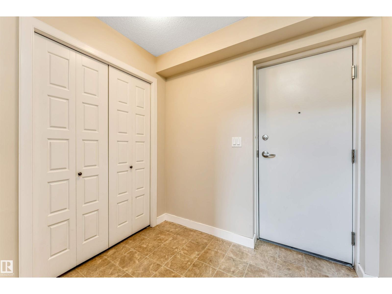 #27 13825 155 Av Nw Property Photo 19