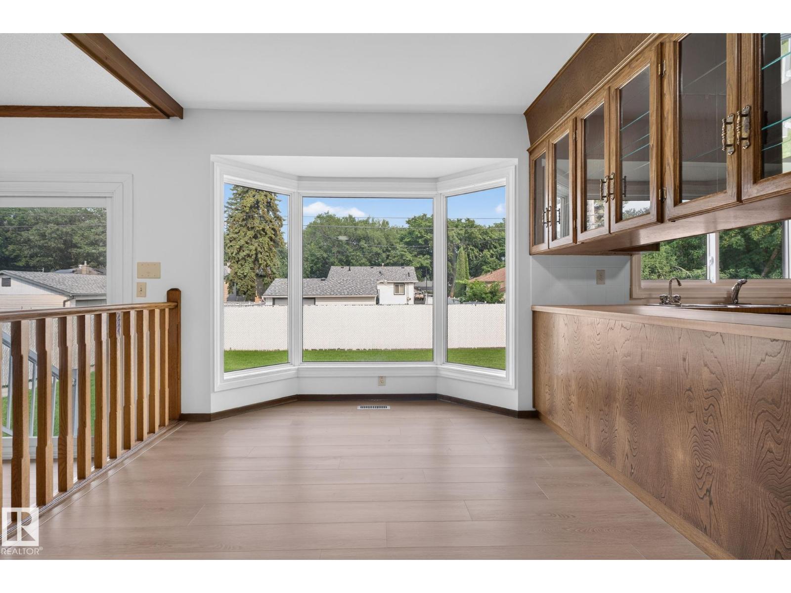 12121 42 St Nw Property Photo 27