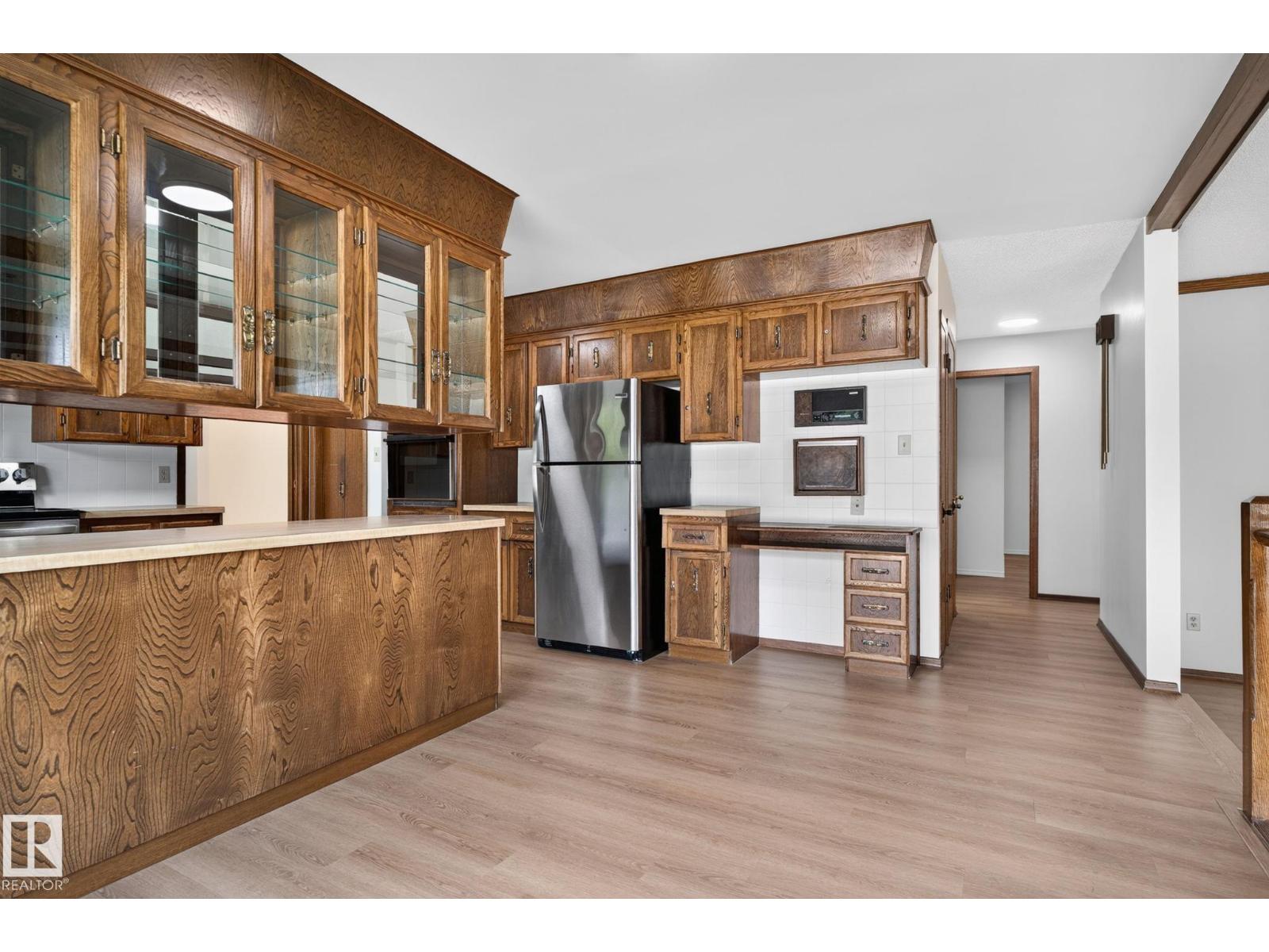 12121 42 St Nw Property Photo 28