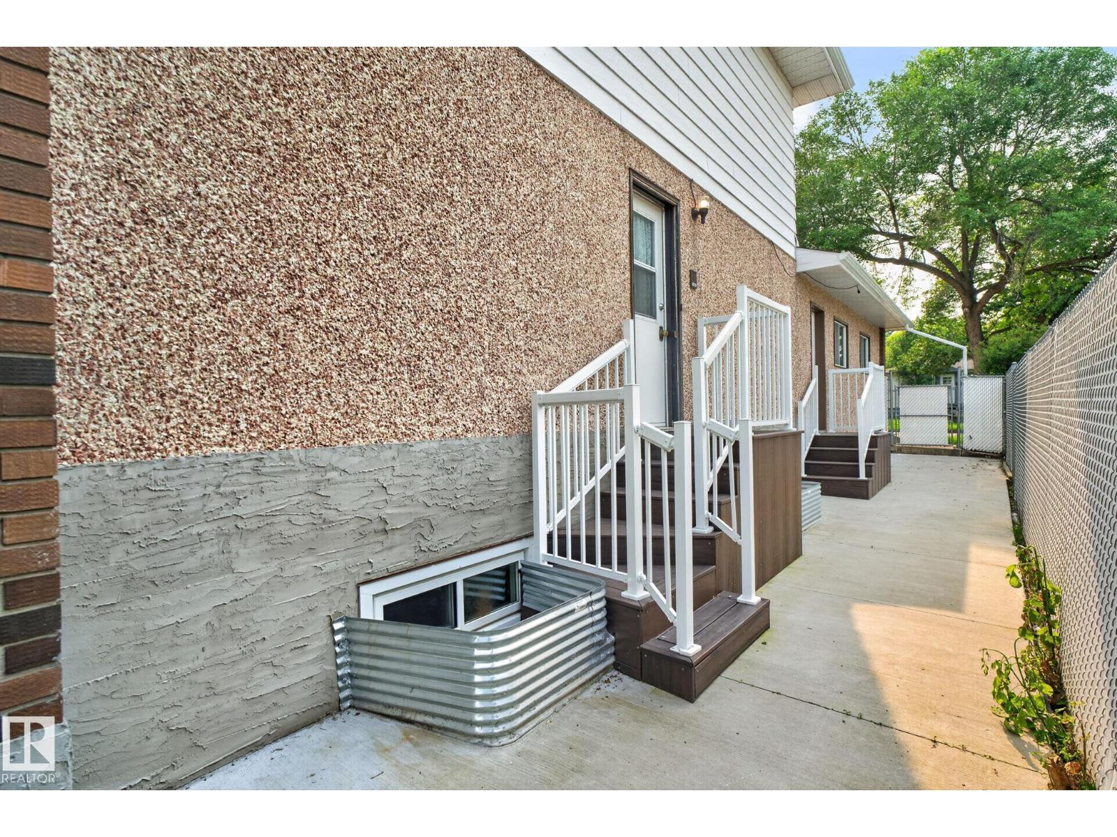 12121 42 St Nw Property Photo 35