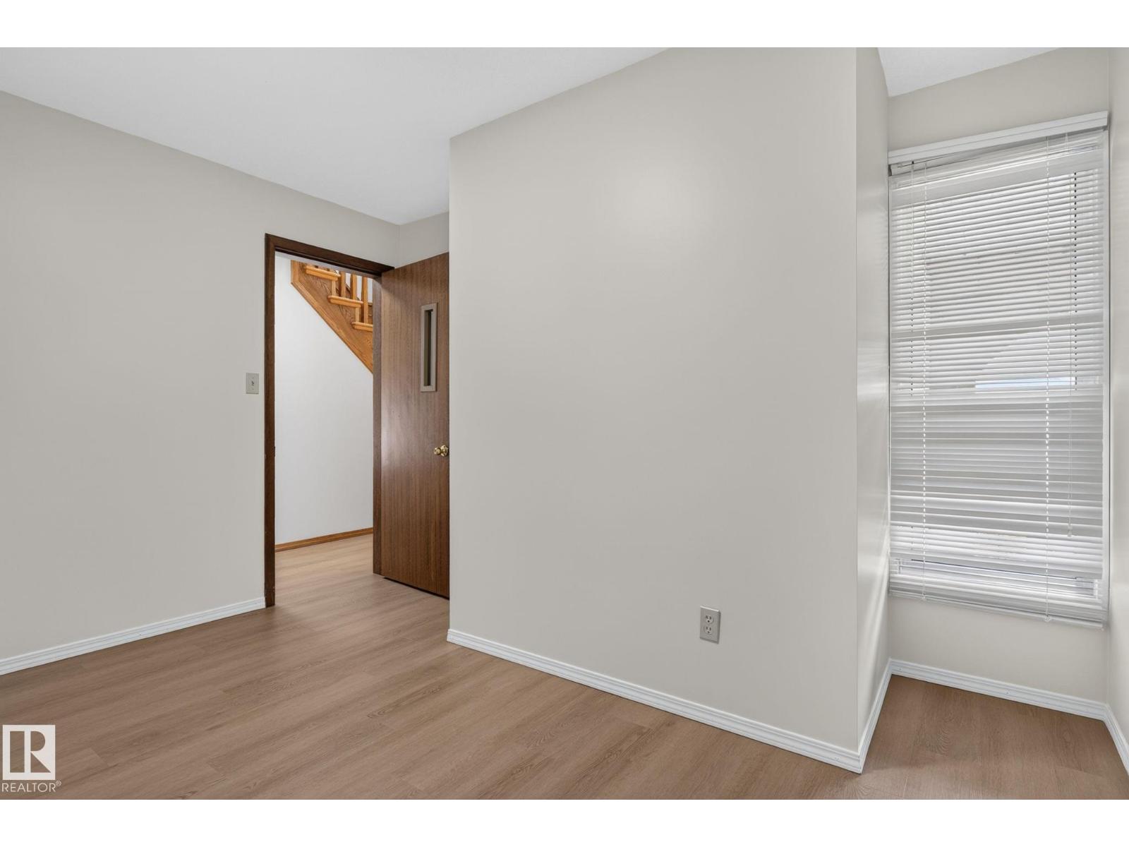 12121 42 St Nw Property Photo 37
