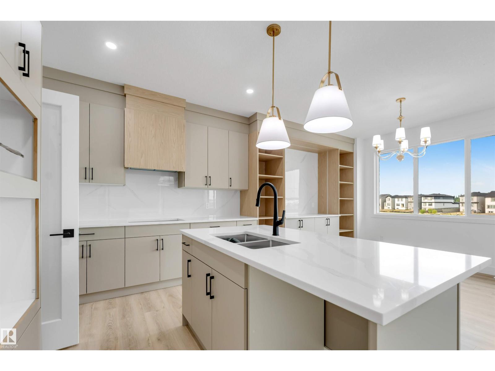 4234 63 St Property Photo 13