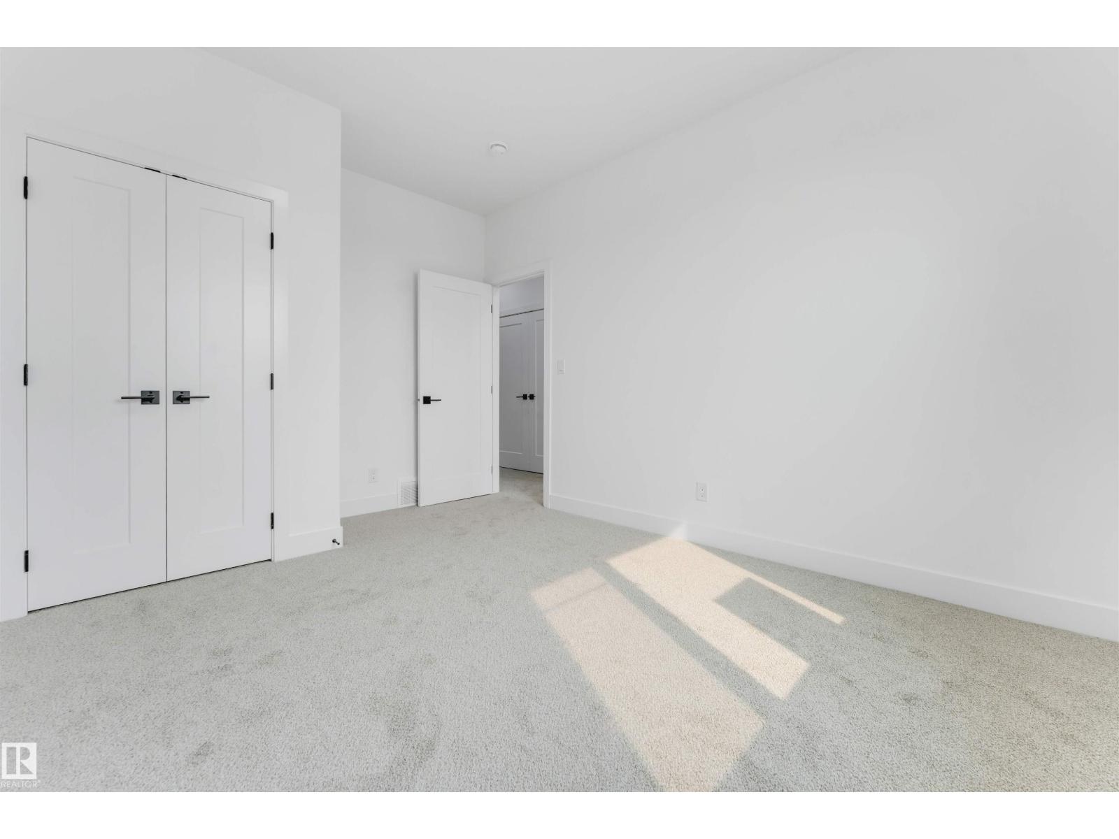 4234 63 St Property Photo 32