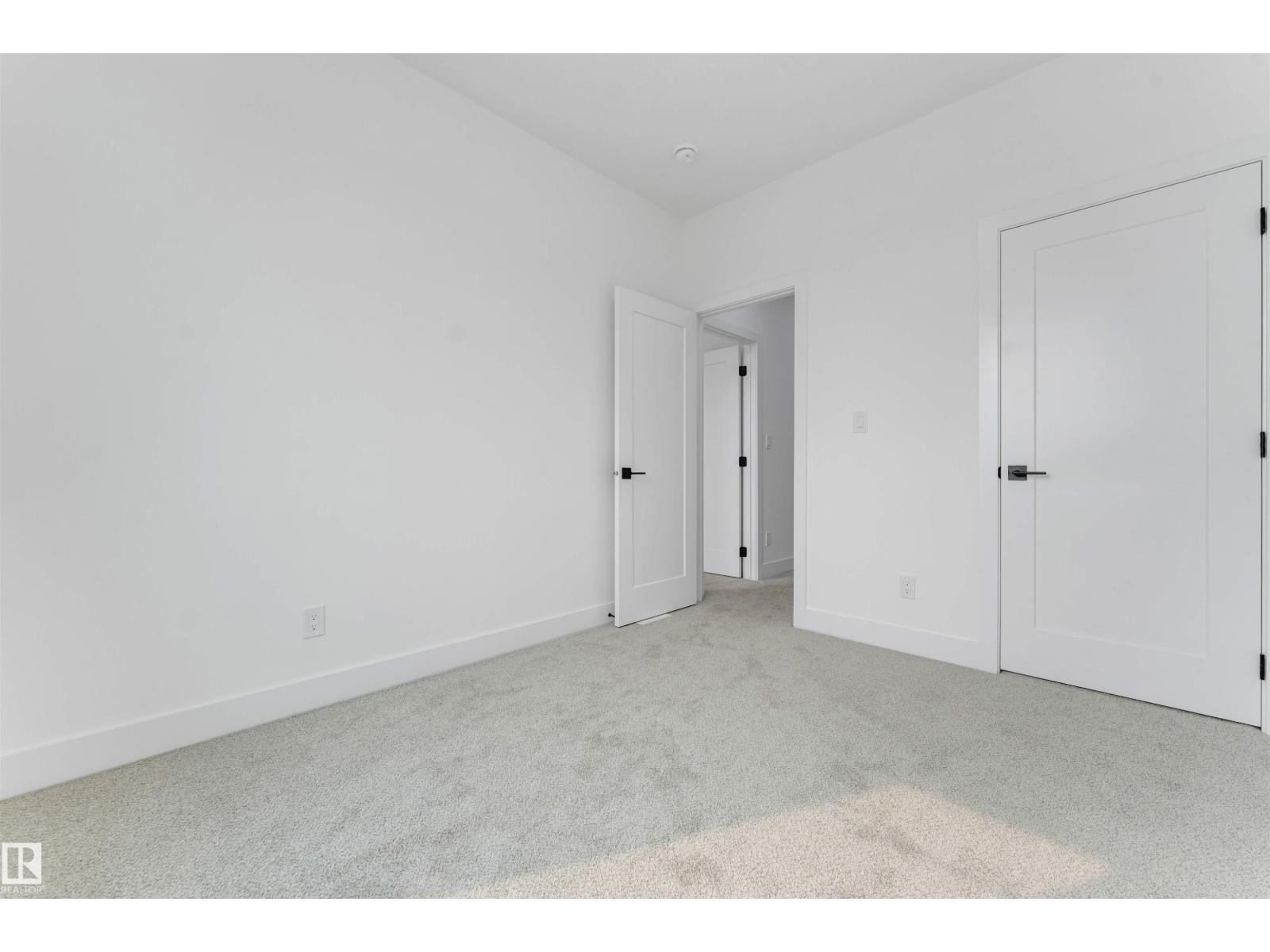4234 63 St Property Photo 33
