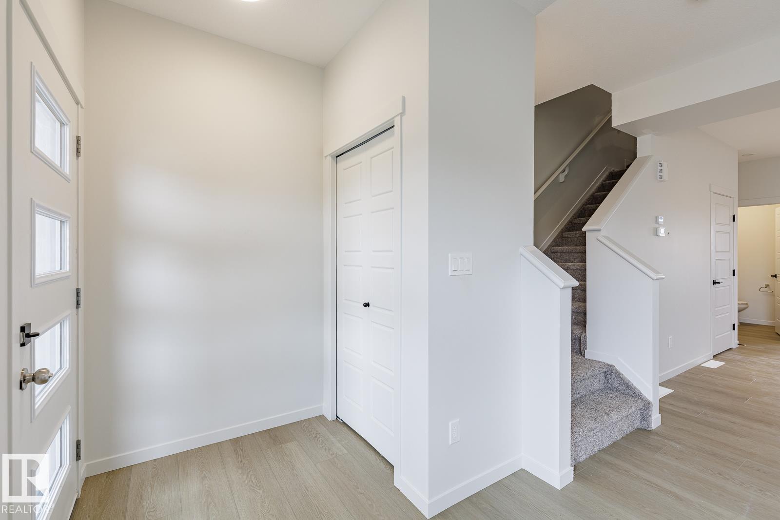 70 Dansereau Wy Property Photo 3