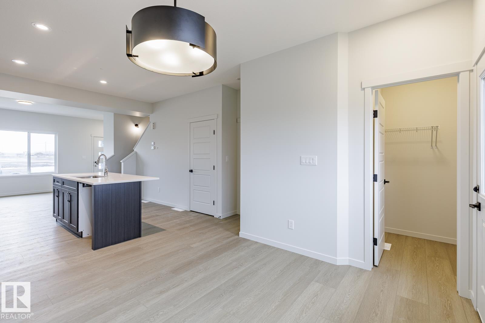 70 Dansereau Wy Property Photo 13