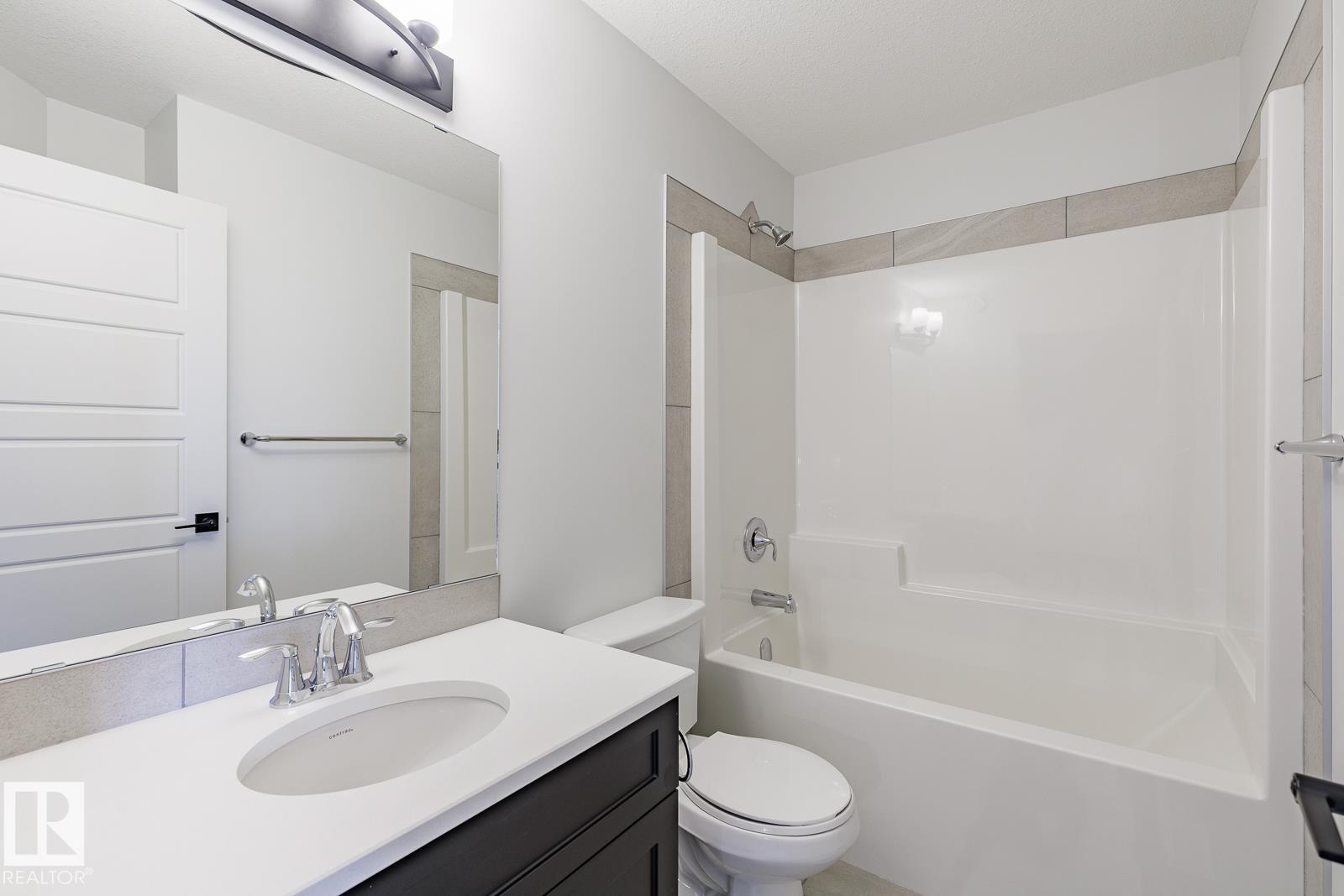 3603 40 Av Property Photo 26
