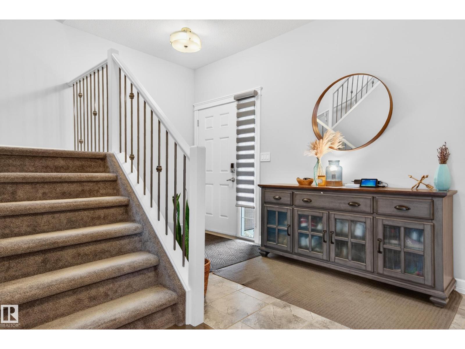 3306 Hilton Cr Nw Property Photo 4