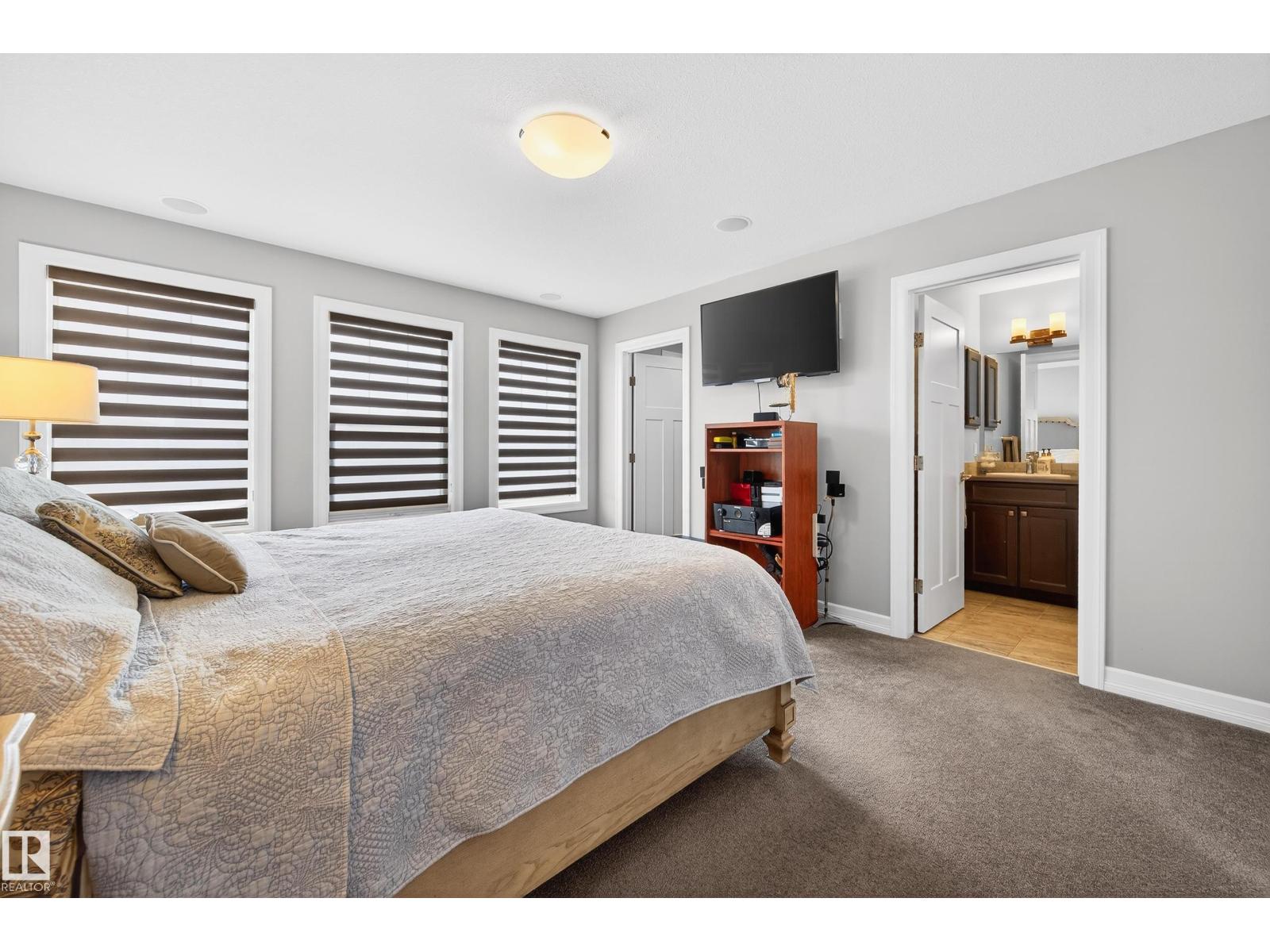 3306 Hilton Cr Nw Property Photo 21