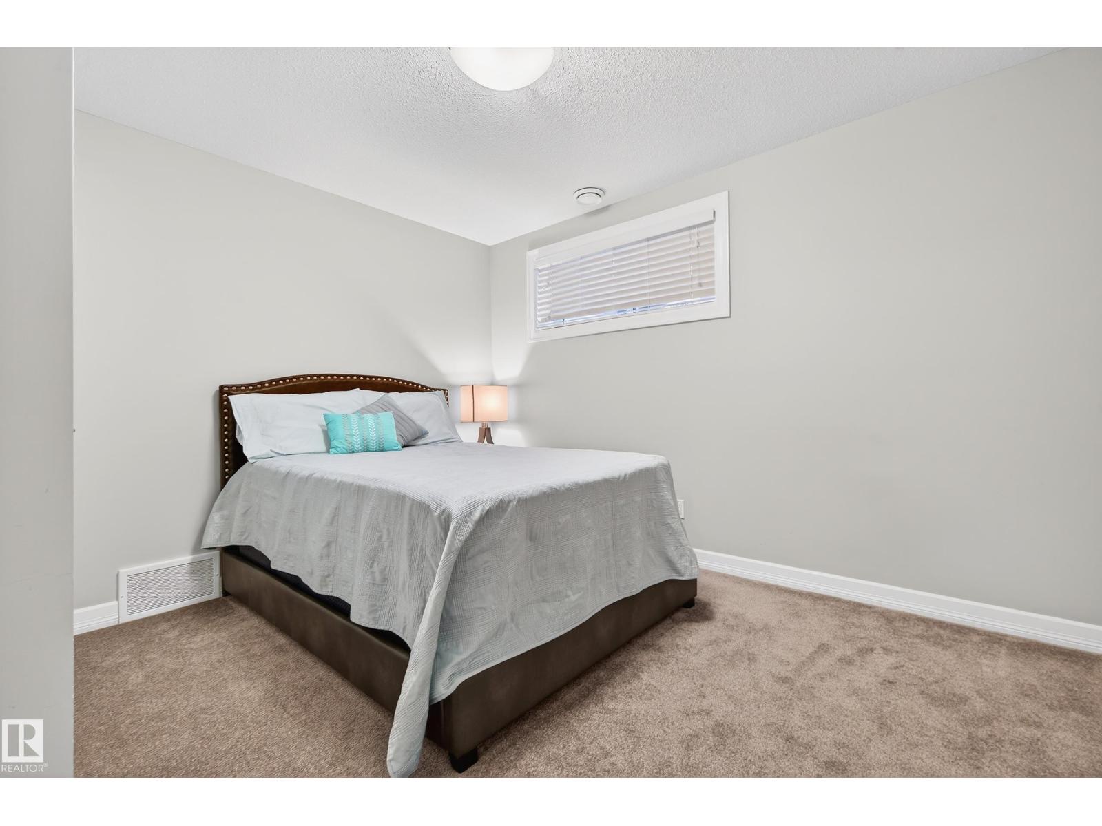 3306 Hilton Cr Nw Property Photo 39