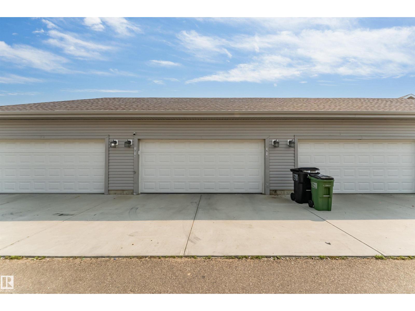 1514 26 Av Nw Property Photo 6