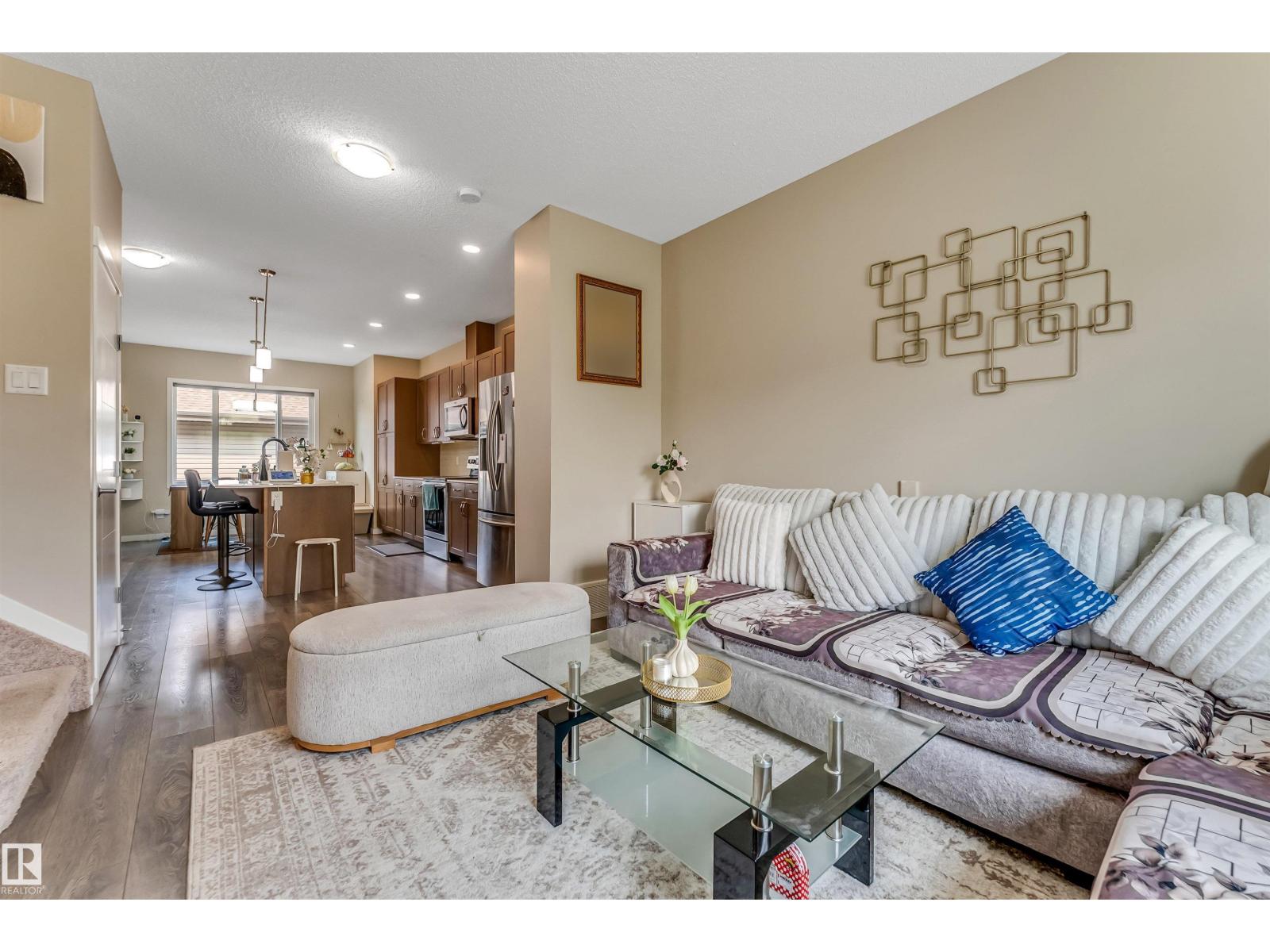 1514 26 Av Nw Property Photo 15