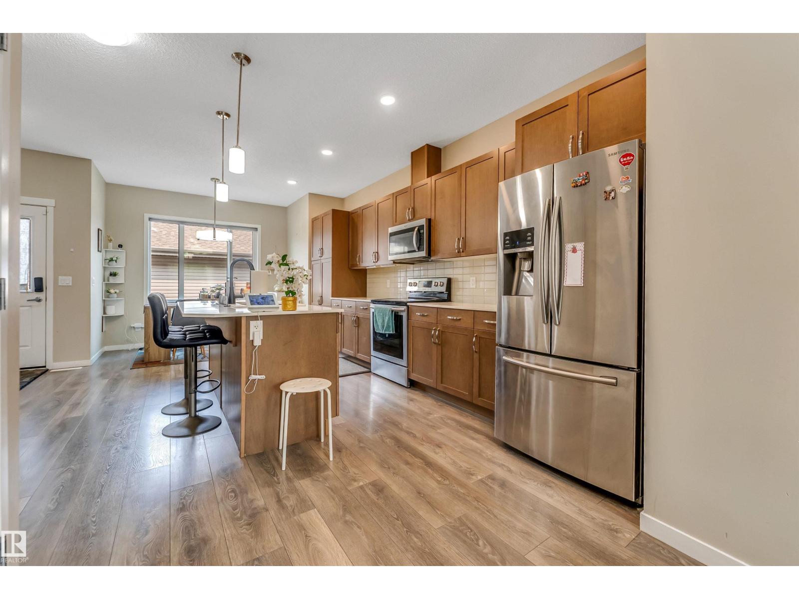 1514 26 Av Nw Property Photo 16