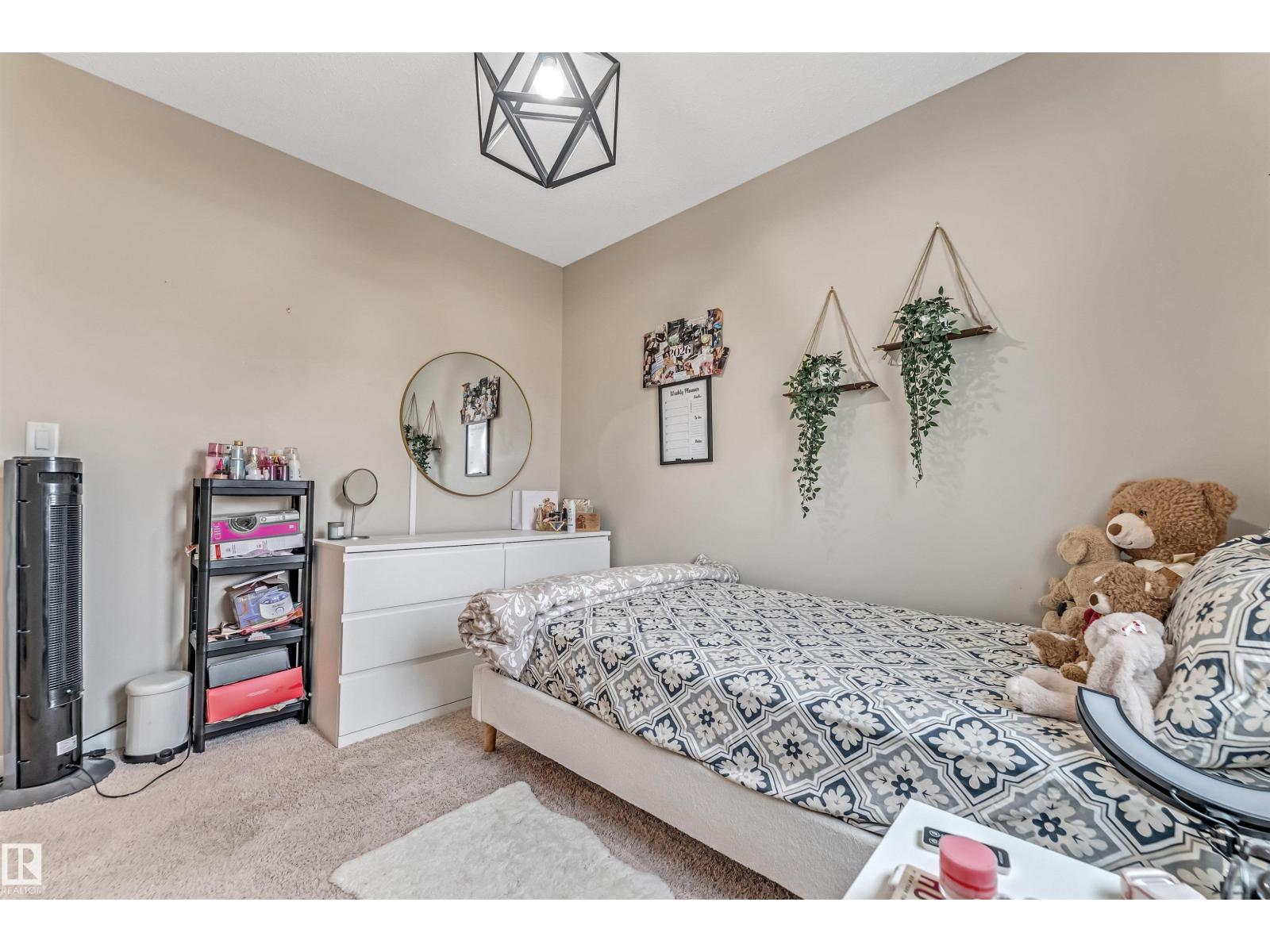 1514 26 Av Nw Property Photo 36