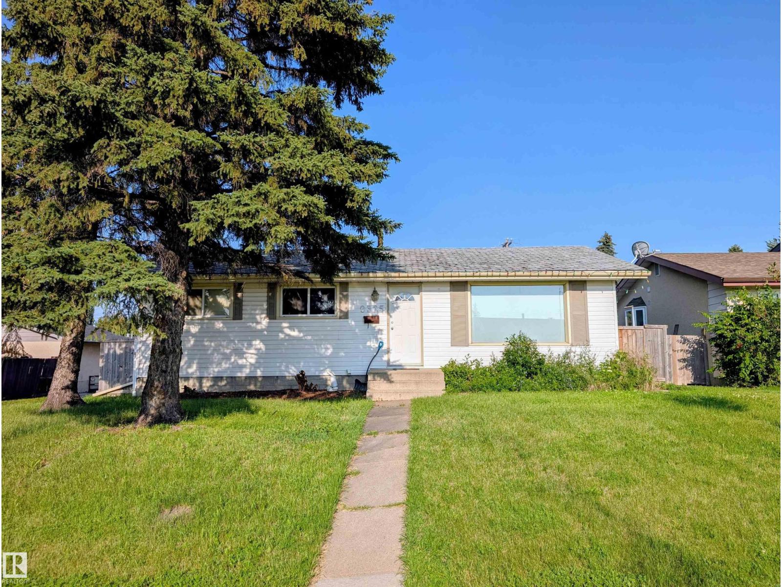9325 168 ST NW