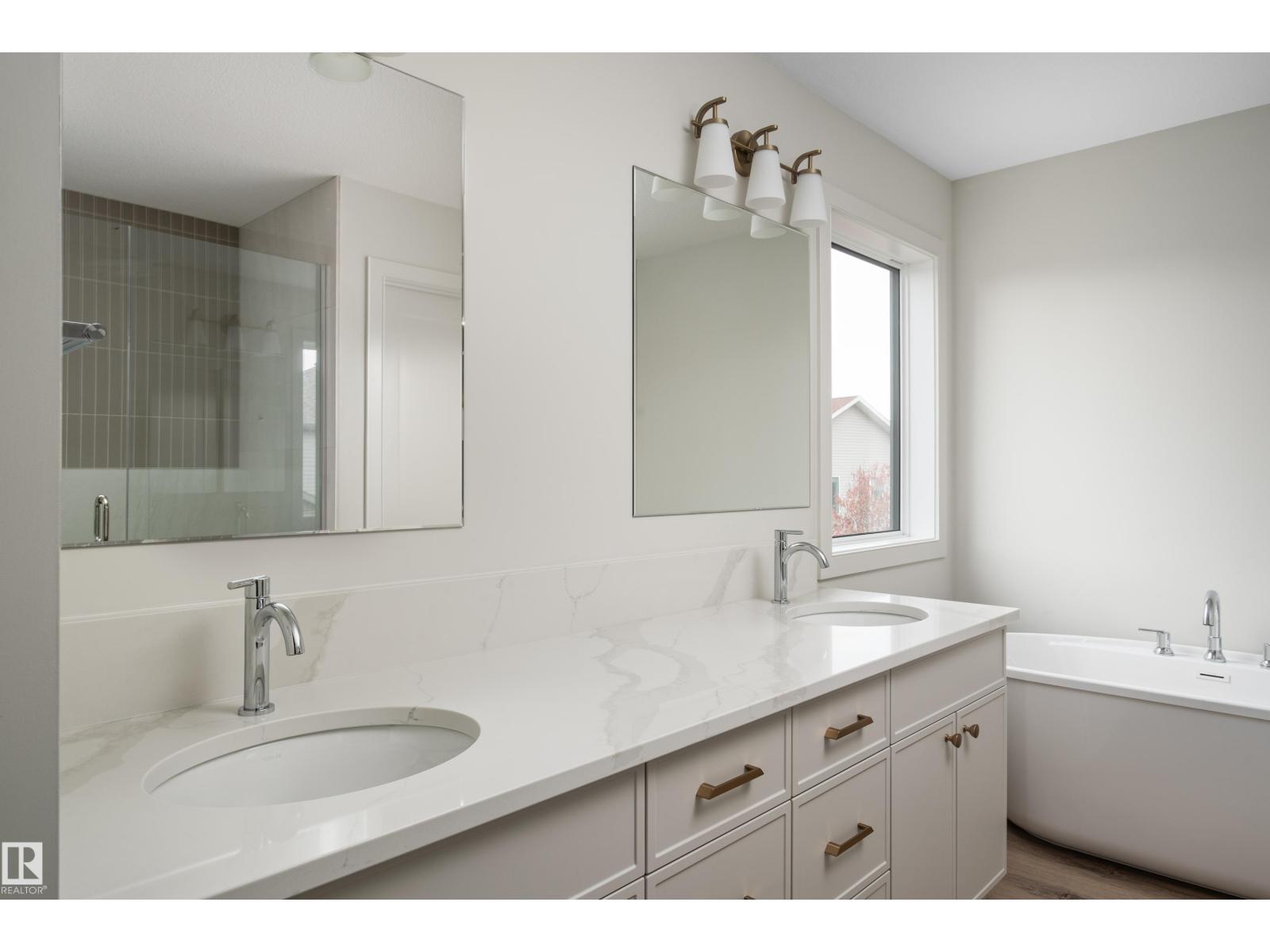 15 Darby Cr Property Photo 31