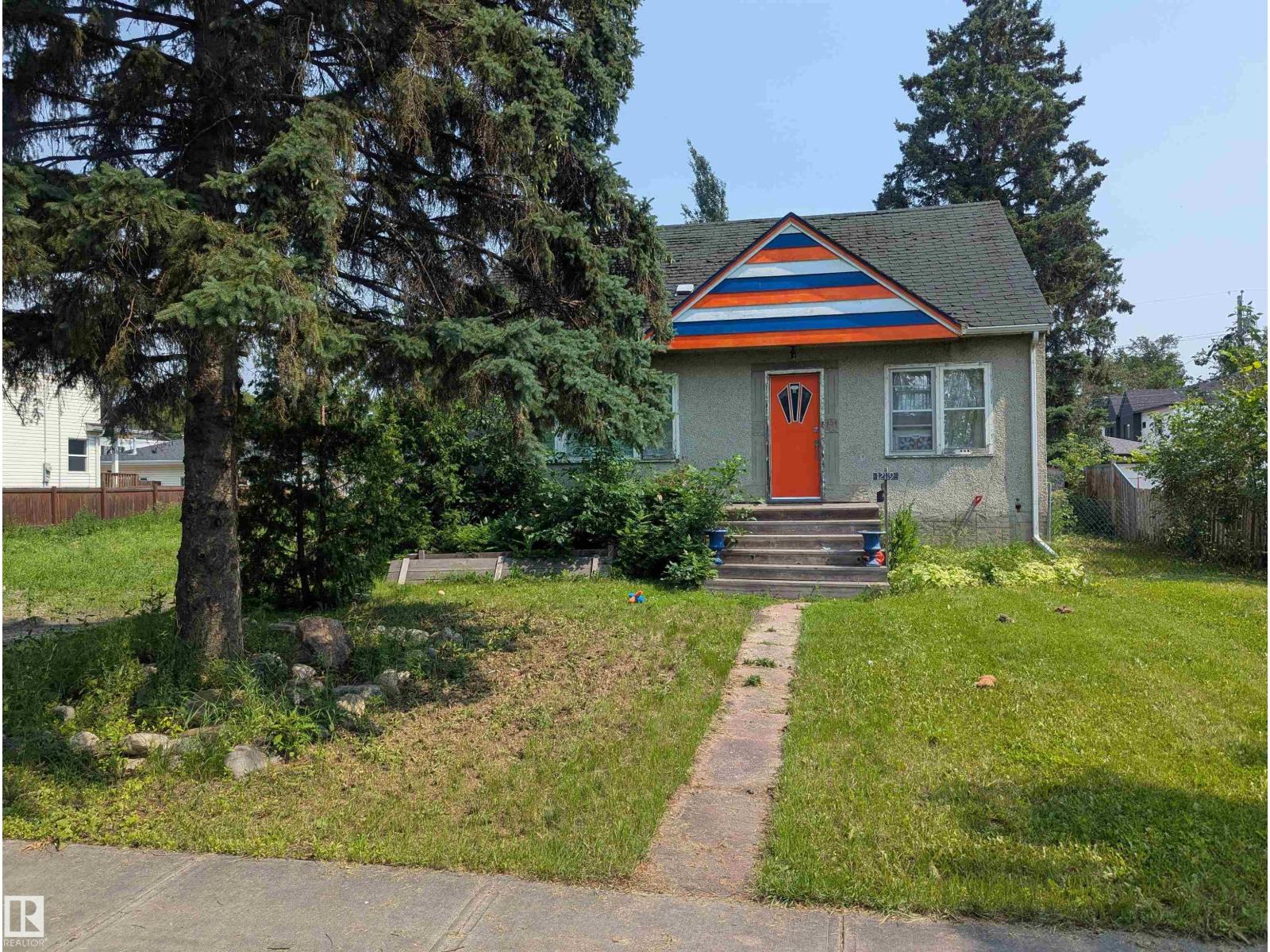 12119 123 St Nw Property Photo 2