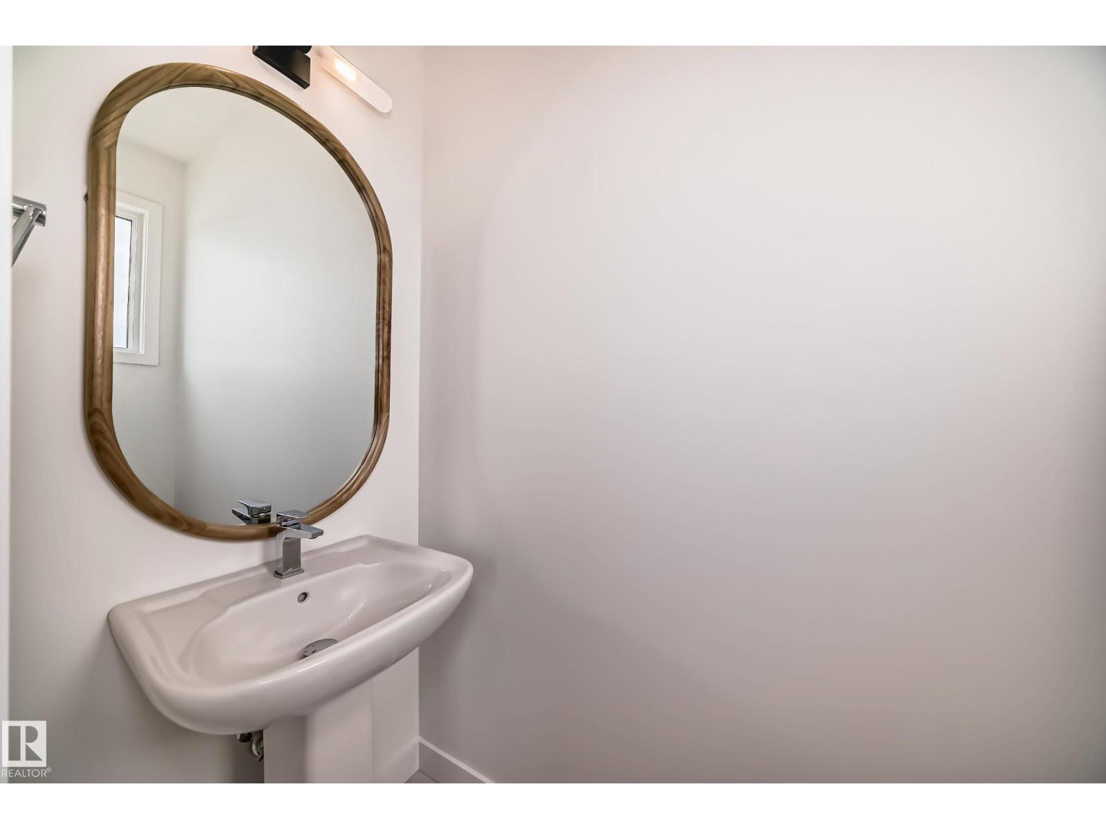 2624 62 St Sw Property Photo 12