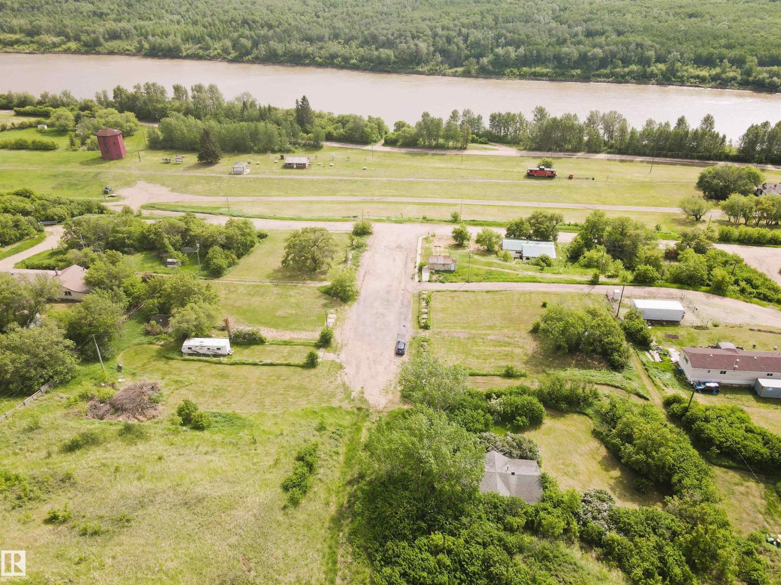 #126 4231 Twp Rd 553 Property Photo 3