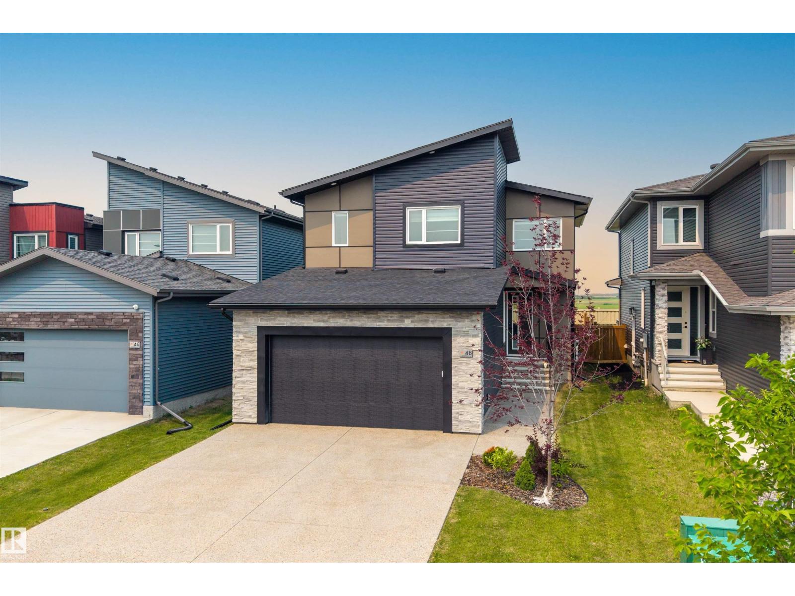 48 EDGEFIELD WY